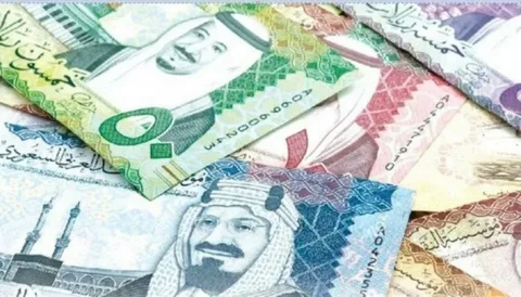 سعر الريال السعودي اليوم في مصر الاثنين 4-11-2024 داخل مختلف البنوك المصرية وفي السوق السوداء